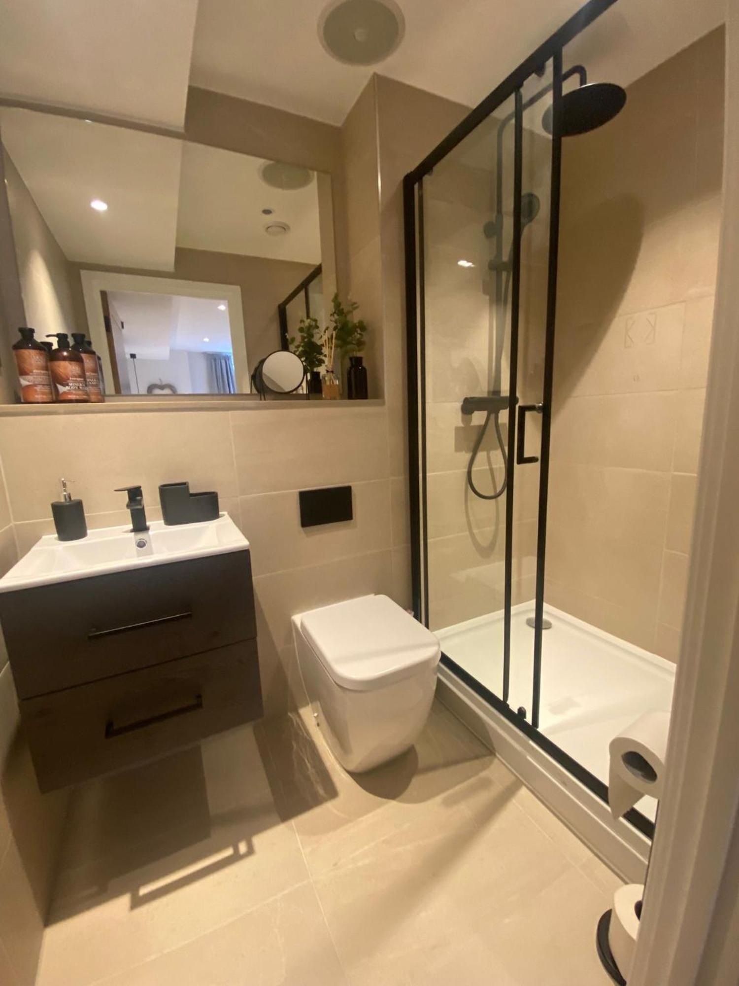 Luxury 1 Bedroom Apartment - Rock Mill 14 Stony Middleton ภายนอก รูปภาพ